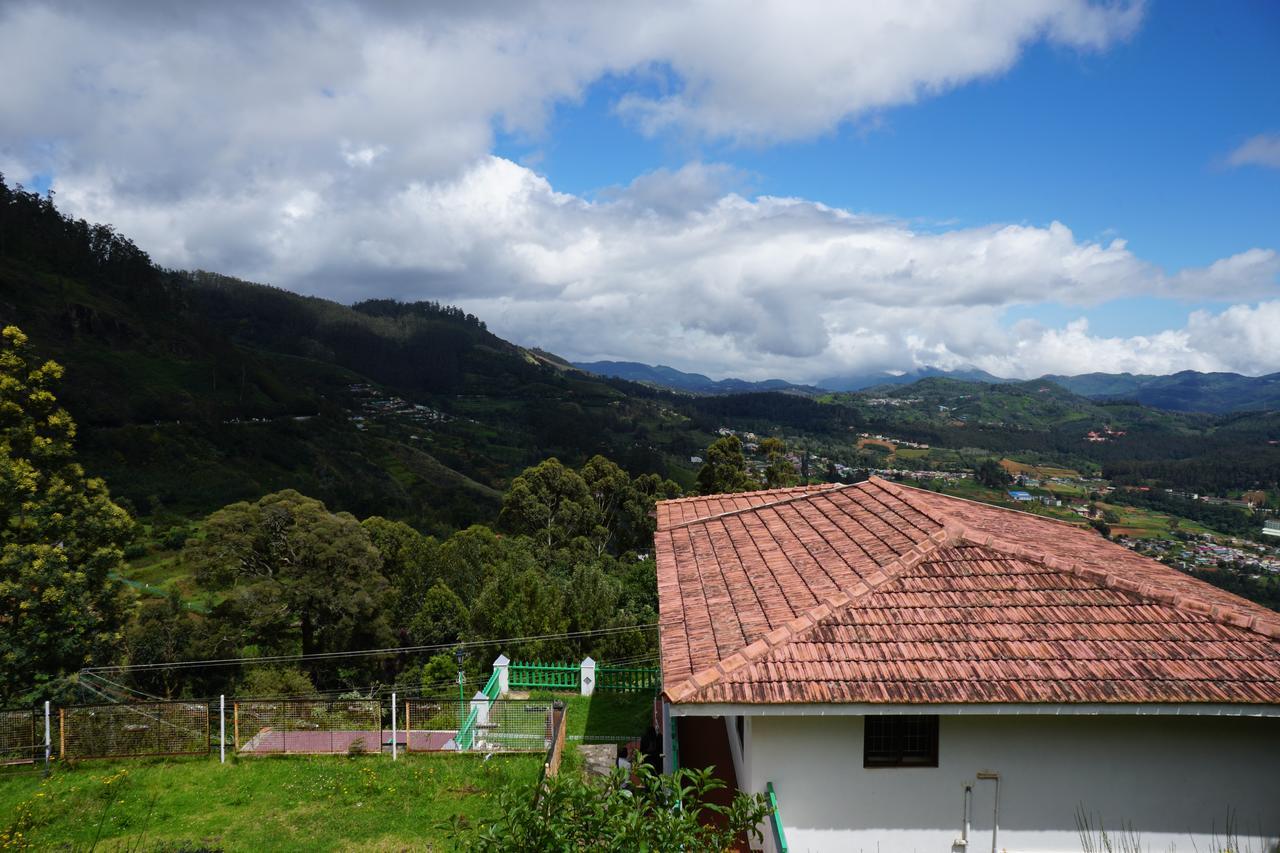 Hide Away Cottages Утакаманд Экстерьер фото