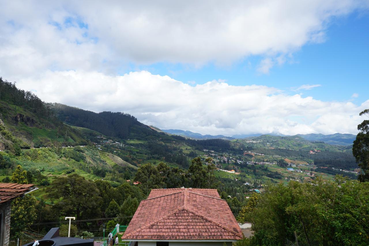 Hide Away Cottages Утакаманд Экстерьер фото
